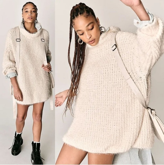 NEW FREE PEOPLE OASIS OVERSIZED TUNIC SWEATER - Picture 4 of 7